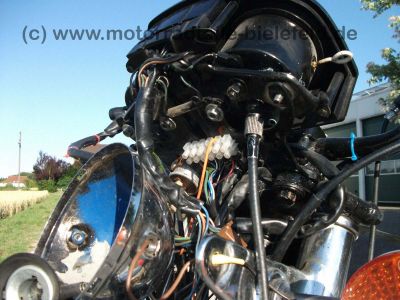 Suzuki_GN_400_GN400_silber_Ratte_Bobber_Chopper_wie_GN_DR_125_250_400_GN250_DR400_SP370_SP_370_96.jpg