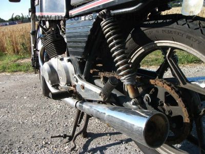 Suzuki_GS_450_D_schwarz_wie_GS_400_450_GS450_GS400_B_C_D_E_L_450L_450D_GS450D_19.jpg