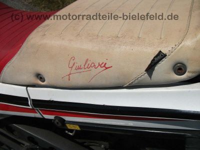 Honda_VF_500_F_500F_PC12_rot_weiss_Keim_Verkleidung_Giuliari_Sitzbank_VF500_VF400_400_F_F2_500F_550F2_VF500F_VF500F2_17.jpg
