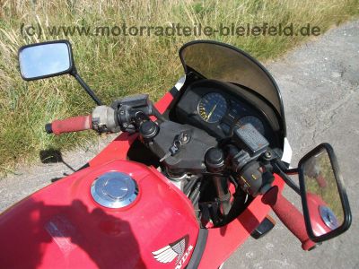 Honda_VF_500_F_500F_PC12_rot_weiss_Keim_Verkleidung_Giuliari_Sitzbank_VF500_VF400_400_F_F2_500F_550F2_VF500F_VF500F2_59.jpg