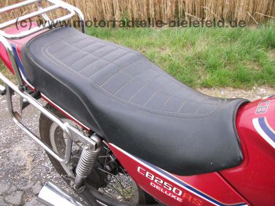 Honda_CB_250RS_DELUXE_MC02_rot_Schuh_-_XL_CL_CB_250_R_S_RS_L_MD03_MD04_48.jpg