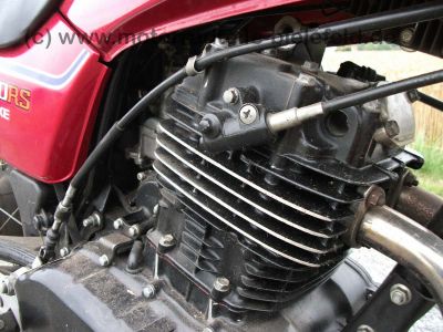 Honda_CB_250RS_DELUXE_MC02_rot_Schuh_-_XL_CL_CB_250_R_S_RS_L_MD03_MD04_73.jpg