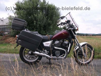 Honda_VT_500C_PC08_rot_HuB_System_Scheibe_Sturzbuegel_wie_VT500_700_750_E_C_PC11_Custom_Shadow__11.jpg