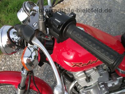 Honda_CA_125_CA125_Rebell_Rebel_rot_Sturzbuegel_Packtaschen_wie_CM_125_CM125_C_125C_36.jpg