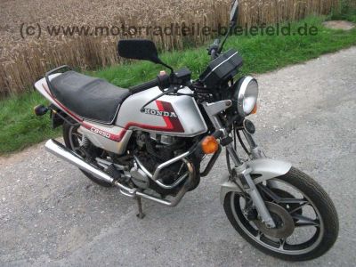 Honda_CB_450N_PC14_20kW_silber_Sturzbuegel_wie_CB_CM_CMX_250_400_450_N_S_20.jpg