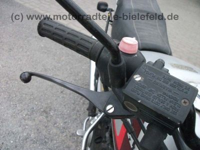 Honda_CB_450N_PC14_20kW_silber_Sturzbuegel_wie_CB_CM_CMX_250_400_450_N_S_93.jpg