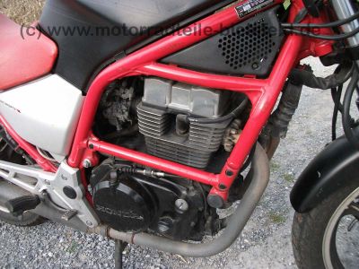 Honda_CB_450S_PC17_Tank_schwarz_20kW_wie_CB_CM_CMX_250_400_450_CB450_N_S_47.jpg