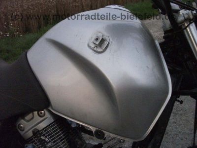 Honda_XL_125V_Varadero_JC32_wie_XL_VT_125C_125_VT125_C_C2__V_JC29_JC31_65.jpg