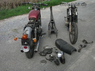 Honda_CB_250_CB250_K_K4_B4_250K_250K4_250B4_CB250K_CB250K4_CB250B4_Rahmen_frame_08_1973_12.jpg