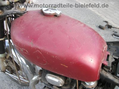 Honda_CB_250K4_rot_original_Auspuff_250_CB250_K_K4_B4_250K_250K4_250B4_CB250K_CB250K4_CB250B4_02_1973_46.jpg