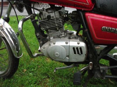 GN_125_SE_NF41A_rot_Sturzbuegel_100_kmh_GZ_DR_125_GN125_GZ125_DR125_S_SE_125S_125SE_GN_125SE_15.jpg