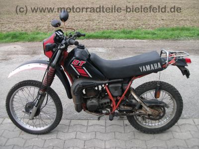 Yamaha_DT_80_LC_37A_schwarzrot_wie_RD_DT_80_RD80_DT80_LC_LC2_LCII_80LC_80LC2_80LCII_53V_5.jpg