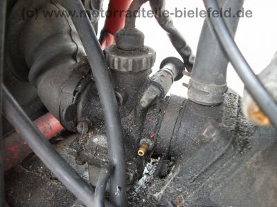 Yamaha_DT_80_LC_37A_schwarzrot_wie_RD_DT_80_RD80_DT80_LC_LC2_LCII_80LC_80LC2_80LCII_53V_77.jpg