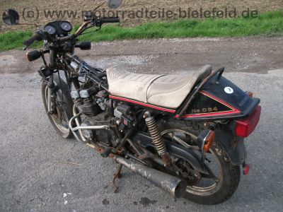 Suzuki_GSX_250E_GS25x_schwarzrot_Wrack_wie_GS_GSX_250_400_GSX250_GSX400_E_GS40x_6.jpg