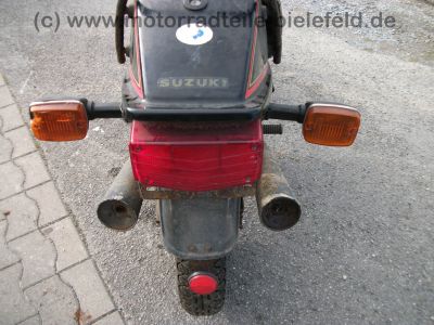 Suzuki_GSX_250E_GS25x_schwarzrot_Wrack_wie_GS_GSX_250_400_GSX250_GSX400_E_GS40x_8.jpg