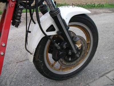 Suzuki_GSX_550EF_rotweiss_Wrack_GN71D_wie_GSX_400_500_550_750_E_ES_EF_110.jpg