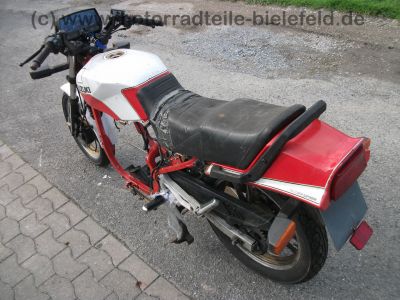 Suzuki_GSX_550EF_rotweiss_Wrack_GN71D_wie_GSX_400_500_550_750_E_ES_EF_46.jpg