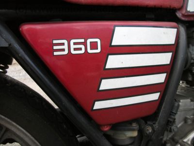 Yamaha_XS_360_1U4_rot_original_wie_XS_250_400_XS250_XS400_XS360_SE_2A2_4G5_91.jpg