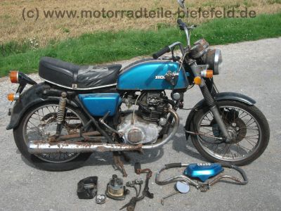 Honda_CB_200_blau_rostig_Sturzbuegel_wie_CB_125_250_CB125_CB200_CB250_K_5.jpg