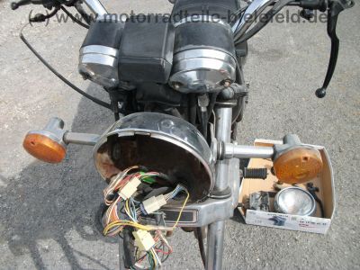 Suzuki_GN_250_schwarzrot_NJ42A_wie_GN_DR_125_250_400_GN125_GN250_GN400_15.jpg