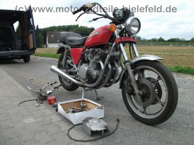 Suzuki_GS_550_L_Chopper_rot_wie_GS_500_550_750_GS500_GS550_D_E_L_T_550L_550T_3.jpg