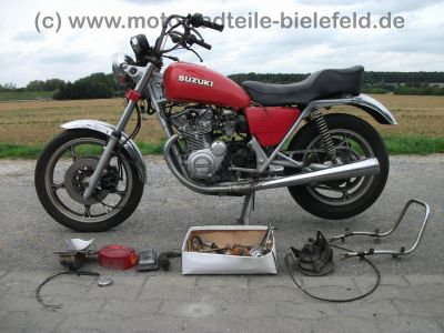 Suzuki_GS_550_L_Chopper_rot_wie_GS_500_550_750_GS500_GS550_D_E_L_T_550L_550T_70.jpg