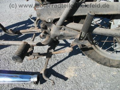 Honda_CB_250K_B4_rot_ORIGINAL_Lacksatz_Tank_Auspuff_1a_wie_CB_125_200_250_K_K1_K2_K4_59.jpg