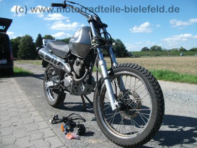 Honda_CLR_125_City_Fly_JD18_schwarzgrau_CRASH_wie_XLR_XR_125_R_L_JD16_JD19_2.jpg