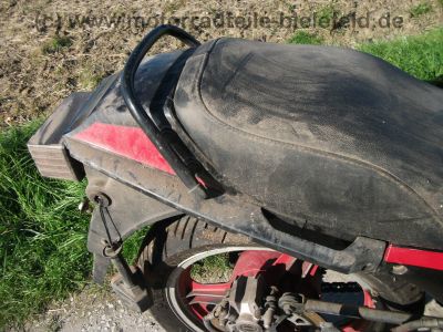 Kawasaki_GPZ_750_UT__ZX750A_rotschwarz_wie_Z_ZX_KZ_GPZ_550_750_E_UT_122.jpg