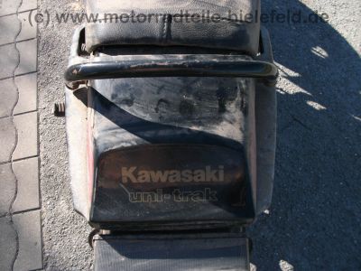 Kawasaki_GPZ_750_UT__ZX750A_rotschwarz_wie_Z_ZX_KZ_GPZ_550_750_E_UT_76.jpg