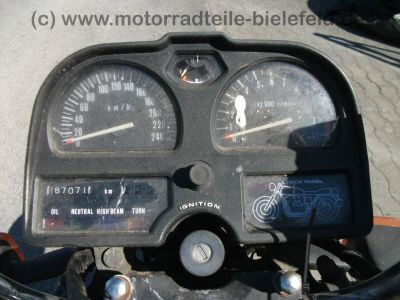 Suzuki_GSX_1100E_GS110x_schwarz_wie_GS_GSX_750_1100_E_750E_1100E_GS75x_GSX1100E_25.jpg
