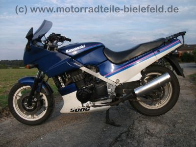 Kawasaki_GPZ_500_S_500S_weissblau_MRA_wie_GPZ500_EX_KLE_EN_ER_500_S_A_500A_10.jpg