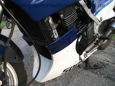 Kawasaki_GPZ_500_S_500S_weissblau_MRA_wie_GPZ500_EX_KLE_EN_ER_500_S_A_500A_29.jpg