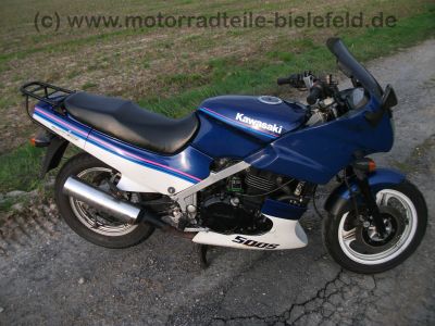 Kawasaki_GPZ_500_S_500S_weissblau_MRA_wie_GPZ500_EX_KLE_EN_ER_500_S_A_500A_59.jpg