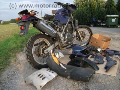 Kawasaki_KLE_500_KLE500_lila_teilzerlegt_wie_GPZ500_EX_KL_EN_ER_500_S_A_500A_17.jpg