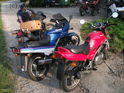 Kawasaki_KLE_500_KLE500_lila_teilzerlegt_wie_GPZ500_EX_KL_EN_ER_500_S_A_500A_5.jpg