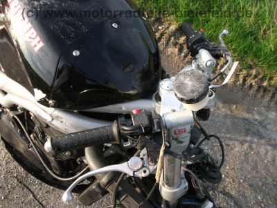 Triumph_Daytona_955i_CRASH_wie_Sprint_RS_ST_Speed_Triple_955_T_509_595_695_T509_T595_T695_21.jpg