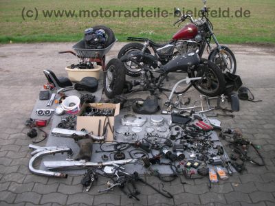 Honda_VT_700C_Shadow_rot_RC19_Mod__86_mit_2__Motor_RC14_750C_wie_VT_500_600_700_750_C_RC_14_19_29_RC29_Custom_1.jpg