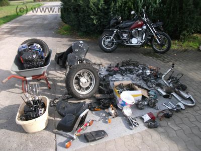 Honda_VT_700C_Shadow_rot_RC19_Mod__86_mit_2__Motor_RC14_750C_wie_VT_500_600_700_750_C_RC_14_19_29_RC29_Custom_16.jpg