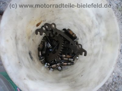 Honda_CBX_650E_RC13_rot_Pichler_BSM_Auspuff_Schuh_Gepaecksystem_wie_550_650_750_E_F_2_F2_PC04_RC17_73.jpg