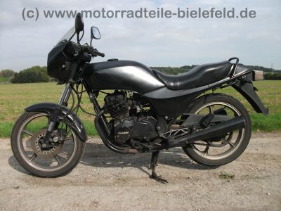 Kawasaki_GPZ_305_schwarz_20kW_24tkm_wie_GPz_KZ_Z_CSR_EX_250_305_A_B_1.jpg
