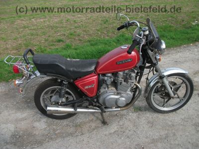 Suzuki_GS_450L_rot_Chopper_wie_GS_400_450_GS400_GS450_E_S_ST_L_T_G_56.jpg