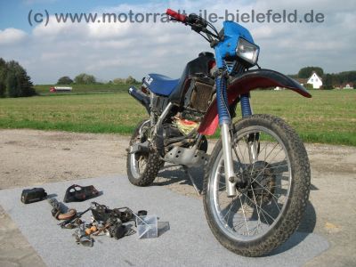 Kawasaki_KLR_250_schwarz_BSM_Auspuff_wie_KL_600_650_KLR250_KLR600_A_B_D_250D_28.jpg