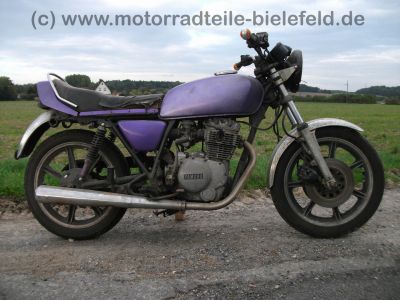 Yamaha_XS_400_2A2_lila_SR-Lampe_Doppel-Bremse_Ochsen-Augen_wie_250_360_XS400_SE_1U4_1U5_4G5_66.jpg