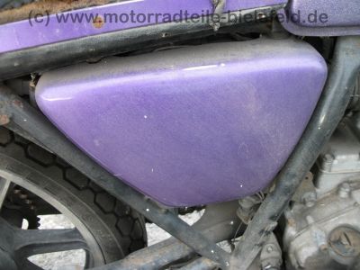 Yamaha_XS_400_2A2_lila_SR-Lampe_Doppel-Bremse_Ochsen-Augen_wie_250_360_XS400_SE_1U4_1U5_4G5_89.jpg