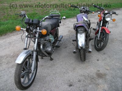 Yamaha_XS_400_2A2_rot-gelb_Umbau_auf_XS360_wie_250_360_XS400_SE_1U4_1U5_4G5_11.jpg