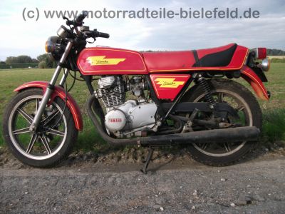 Yamaha_XS_400_2A2_rot-gelb_Umbau_auf_XS360_wie_250_360_XS400_SE_1U4_1U5_4G5_16.jpg