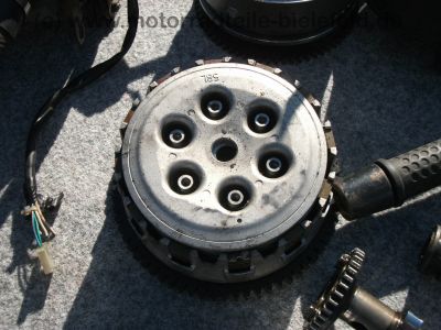 Yamaha_TDM_850_3VD_gruen_Wrack_Teile_wie_XTZ_750_3LD_4TX_Rahmen_Motorteile_48.jpg