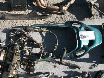 Yamaha_TDM_850_3VD_gruen_Wrack_Teile_wie_XTZ_750_3LD_4TX_Rahmen_Motorteile_54.jpg