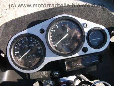 Yamaha_TDM_850_3VD_silber_teilzerlegt_Motor_Verkleidung_wie_XTZ_750_TRX_3LD_4TX_4UN_47.jpg